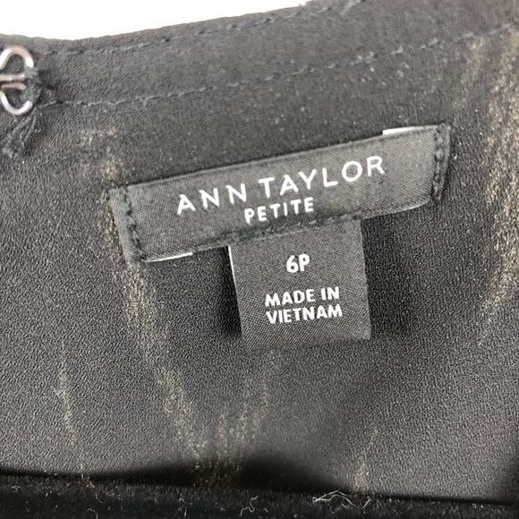 Ann Taylor V-neck Zig Zag Wrap Dress 6P - Picture 4 of 7